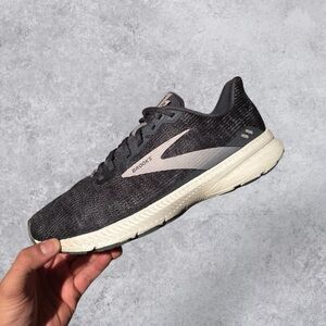 Brooks Women's gray Running Shoe
